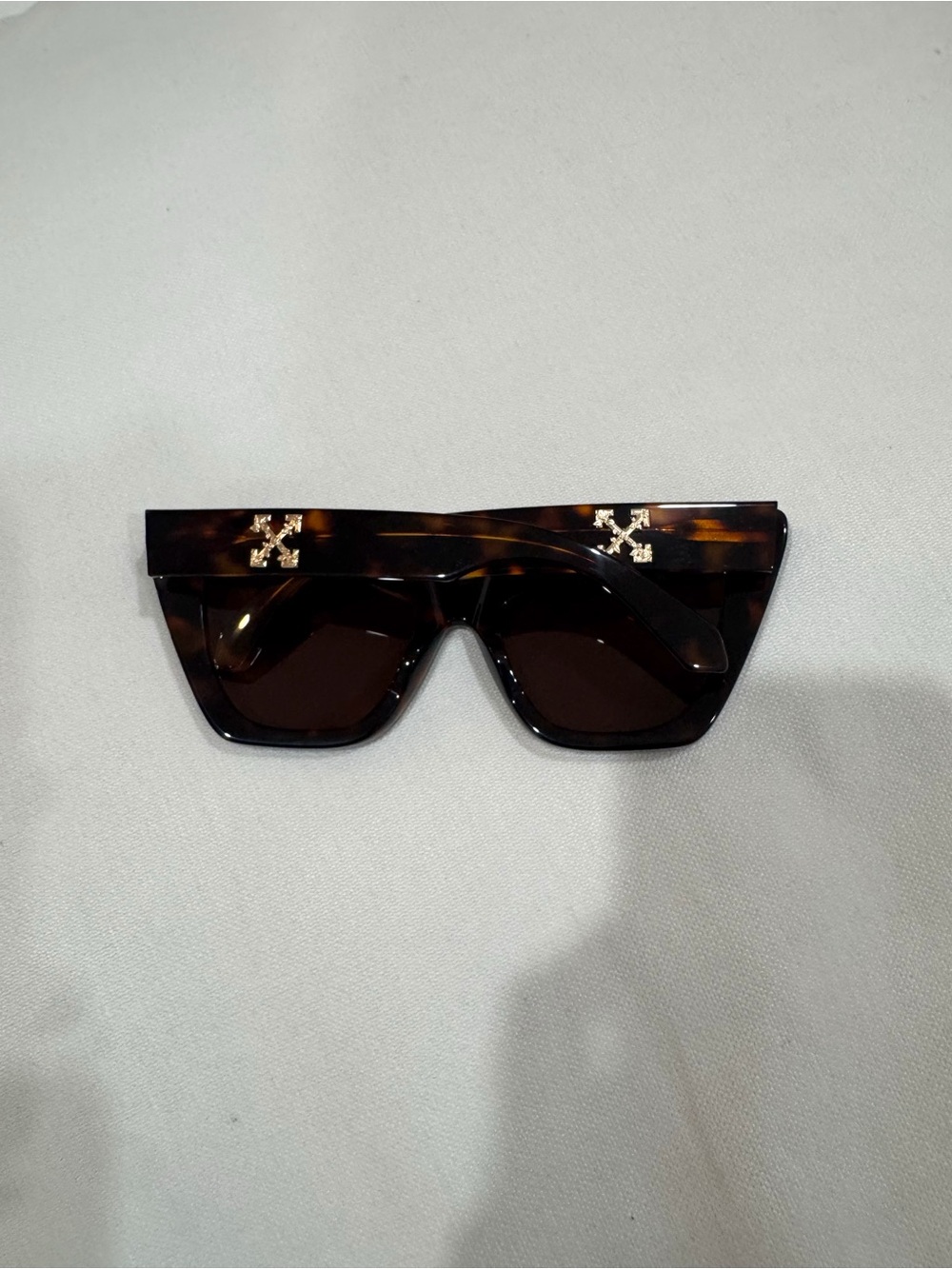 NWT Off-White Tortoiseshell Edvard Cat Eye Sunglasses Brown Lenses - Picture 10 of 10